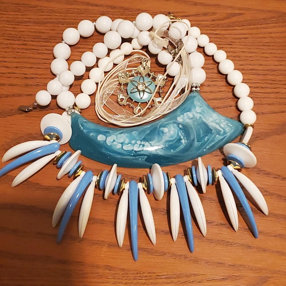 Vintage Jewelry Lot Statement Pieces